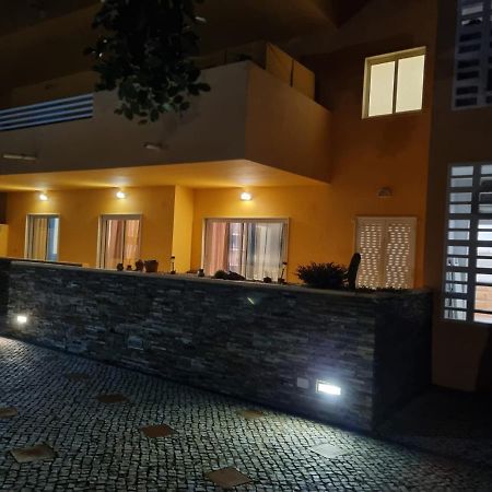 Marinho - 2 Bedroom 2 Bathroom Ground Floor Apartment With Communal Pool And Gardens Conceicao  Luaran gambar