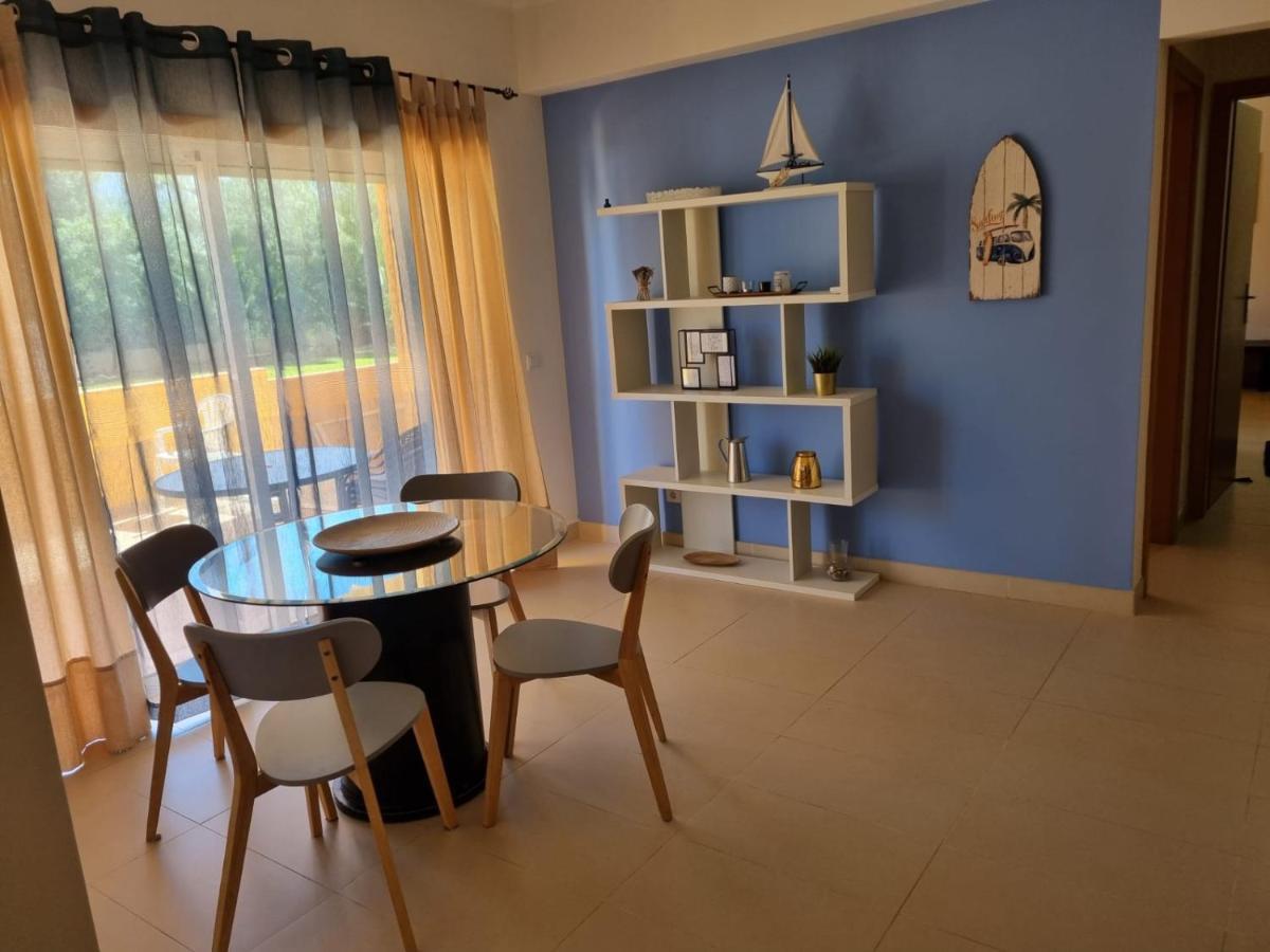 Marinho - 2 Bedroom 2 Bathroom Ground Floor Apartment With Communal Pool And Gardens Conceicao  Luaran gambar