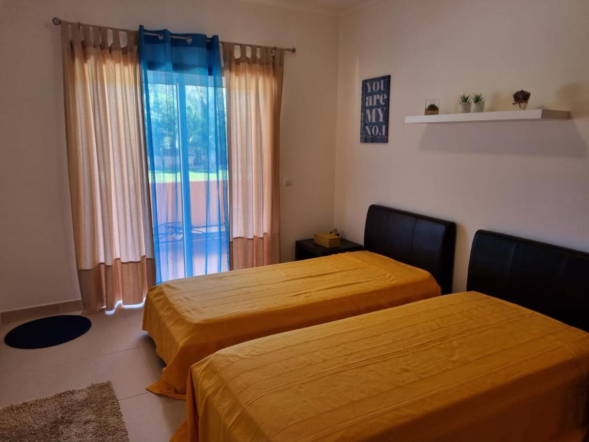 Marinho - 2 Bedroom 2 Bathroom Ground Floor Apartment With Communal Pool And Gardens Conceicao  Luaran gambar