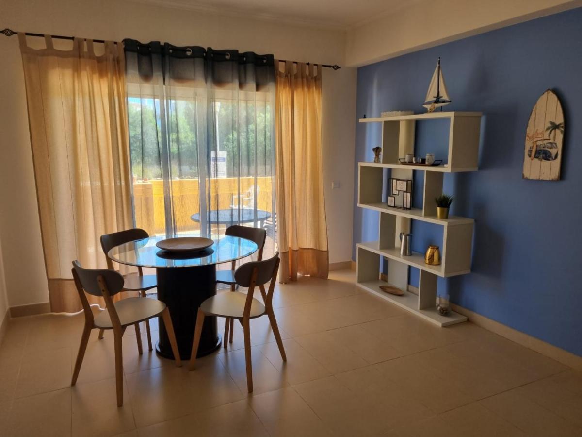Marinho - 2 Bedroom 2 Bathroom Ground Floor Apartment With Communal Pool And Gardens Conceicao  Luaran gambar